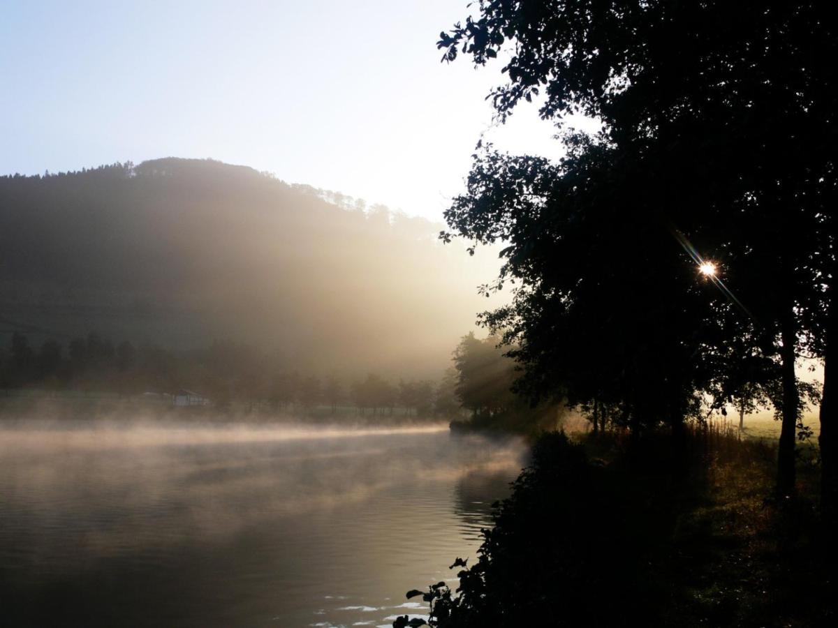 Yourtes De Vassiviere Peyrat-le-Chateau Екстер'єр фото
